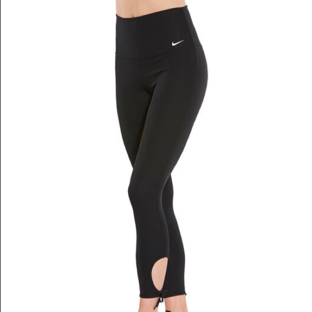 Nike Yoga 7/8 Leggings